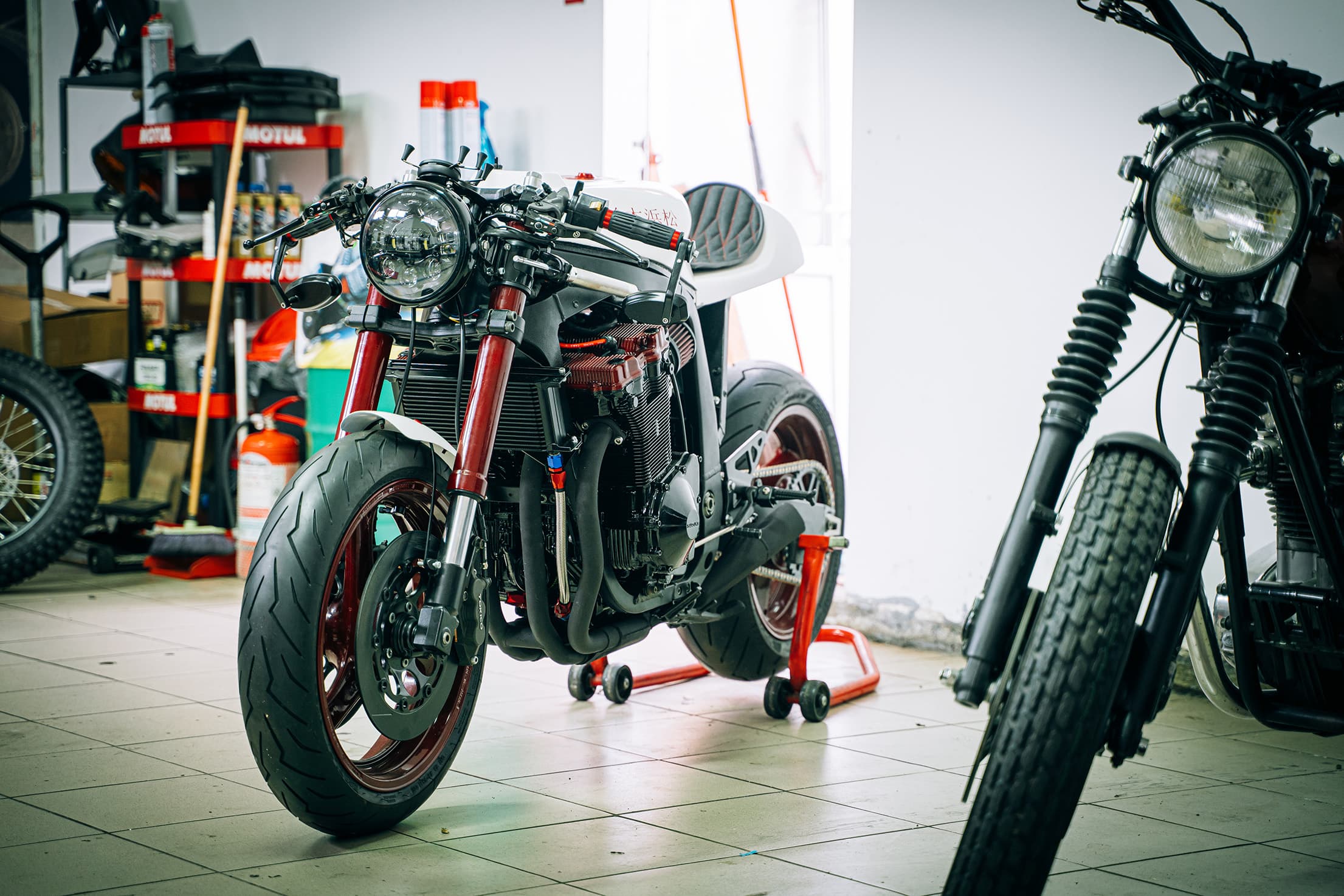 Suzuki Power Cafe