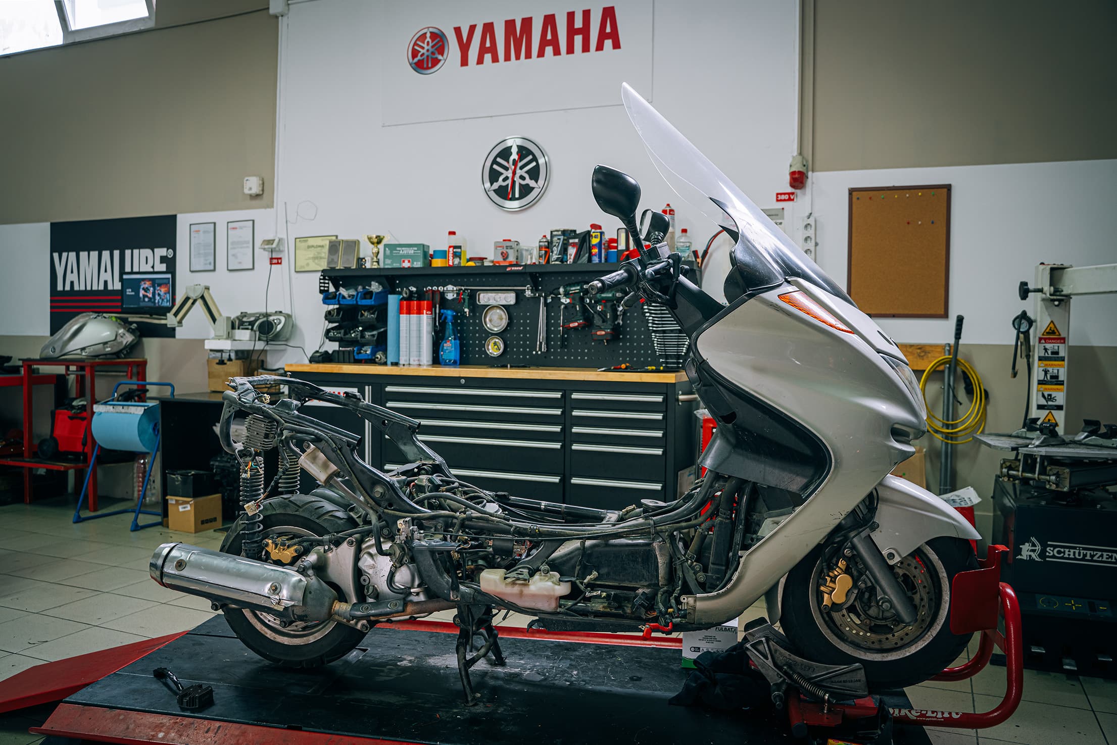 Service Yamaha KFR Motors